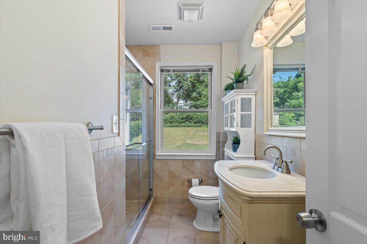 GLEN ECHO HEIGHTS - Residential