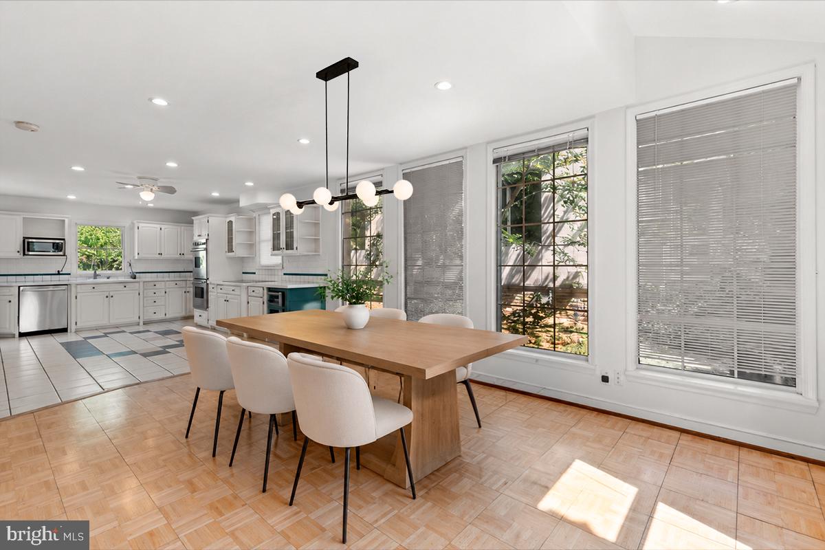 GLEN ECHO HEIGHTS - Residential