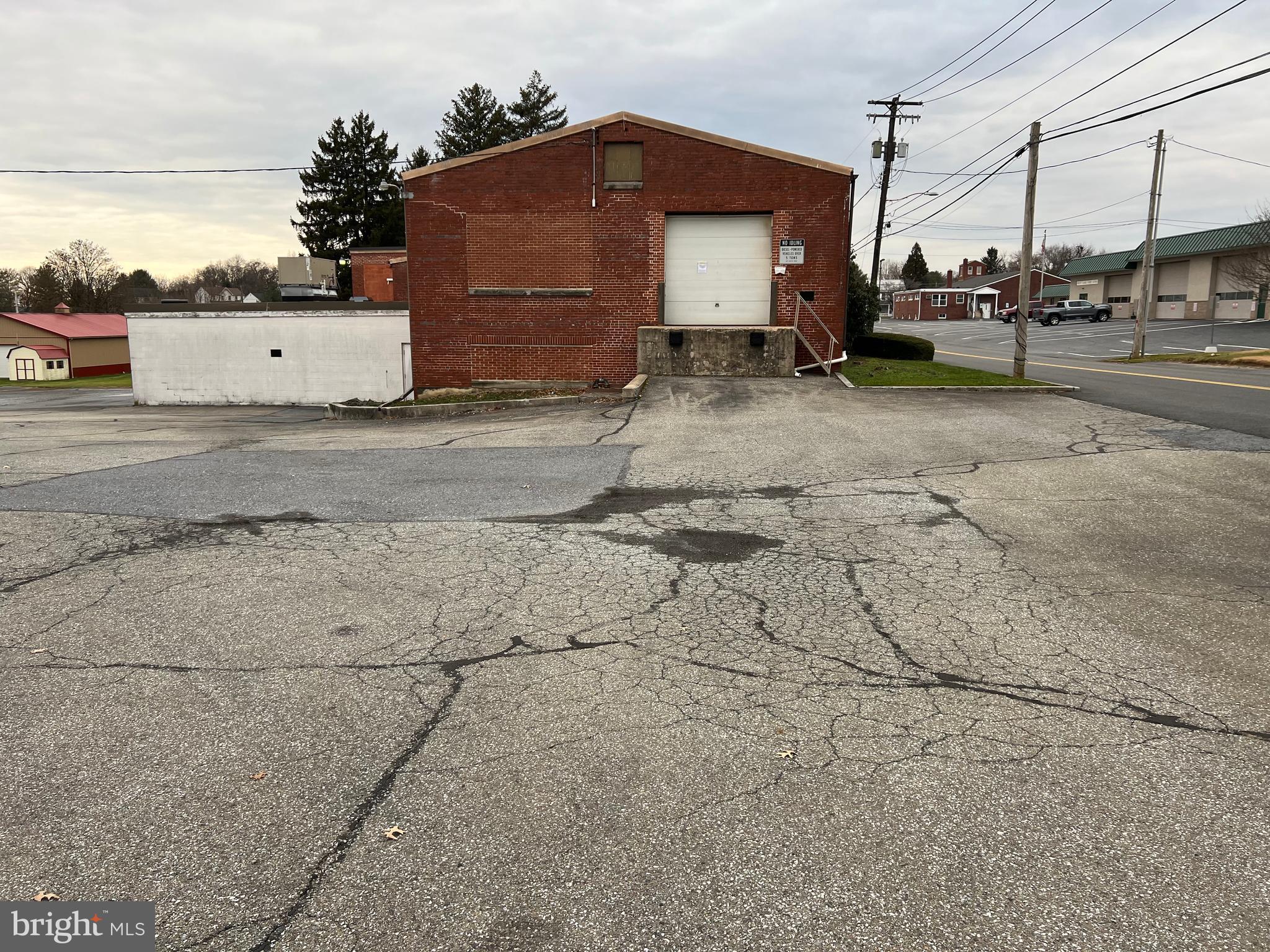 WEST EARL TWP - Commercial Sale