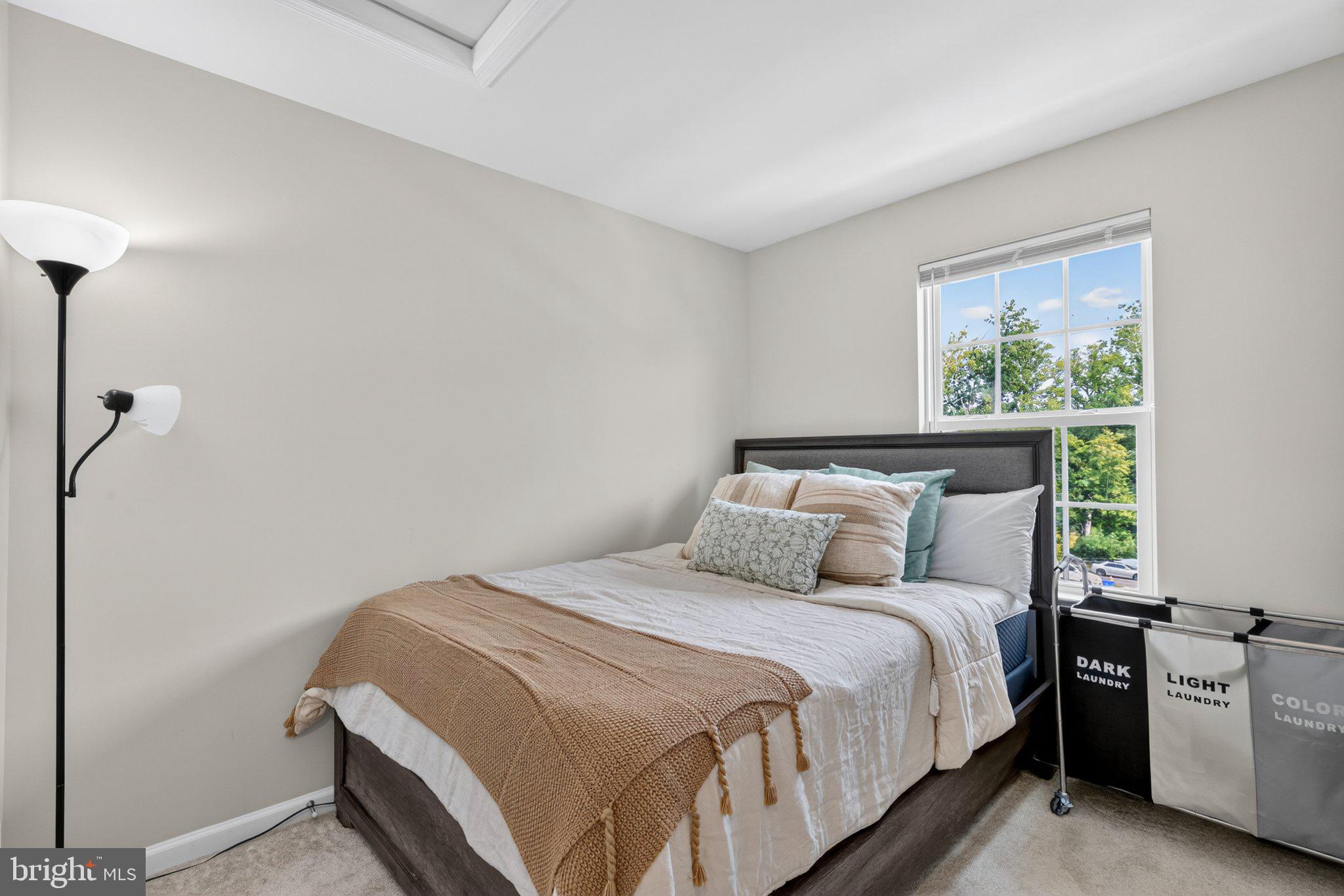 ANCHOR POINT - Residential