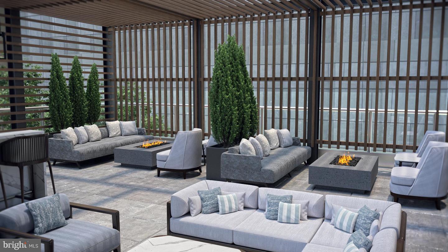 CENTER CITY - Residential