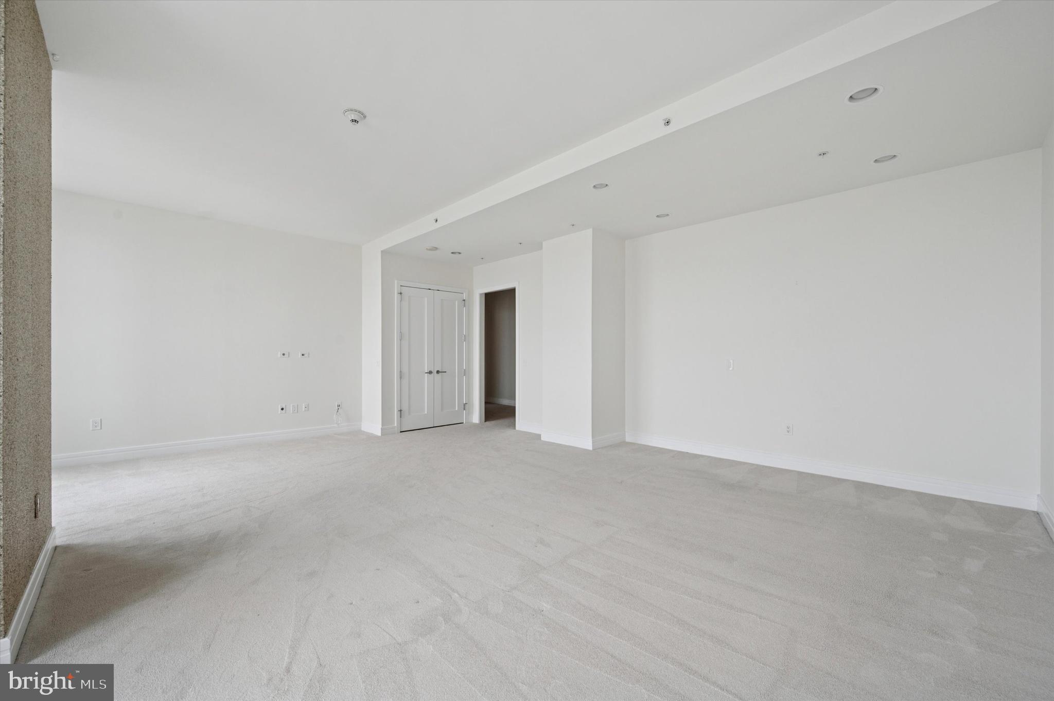CENTER CITY - Residential