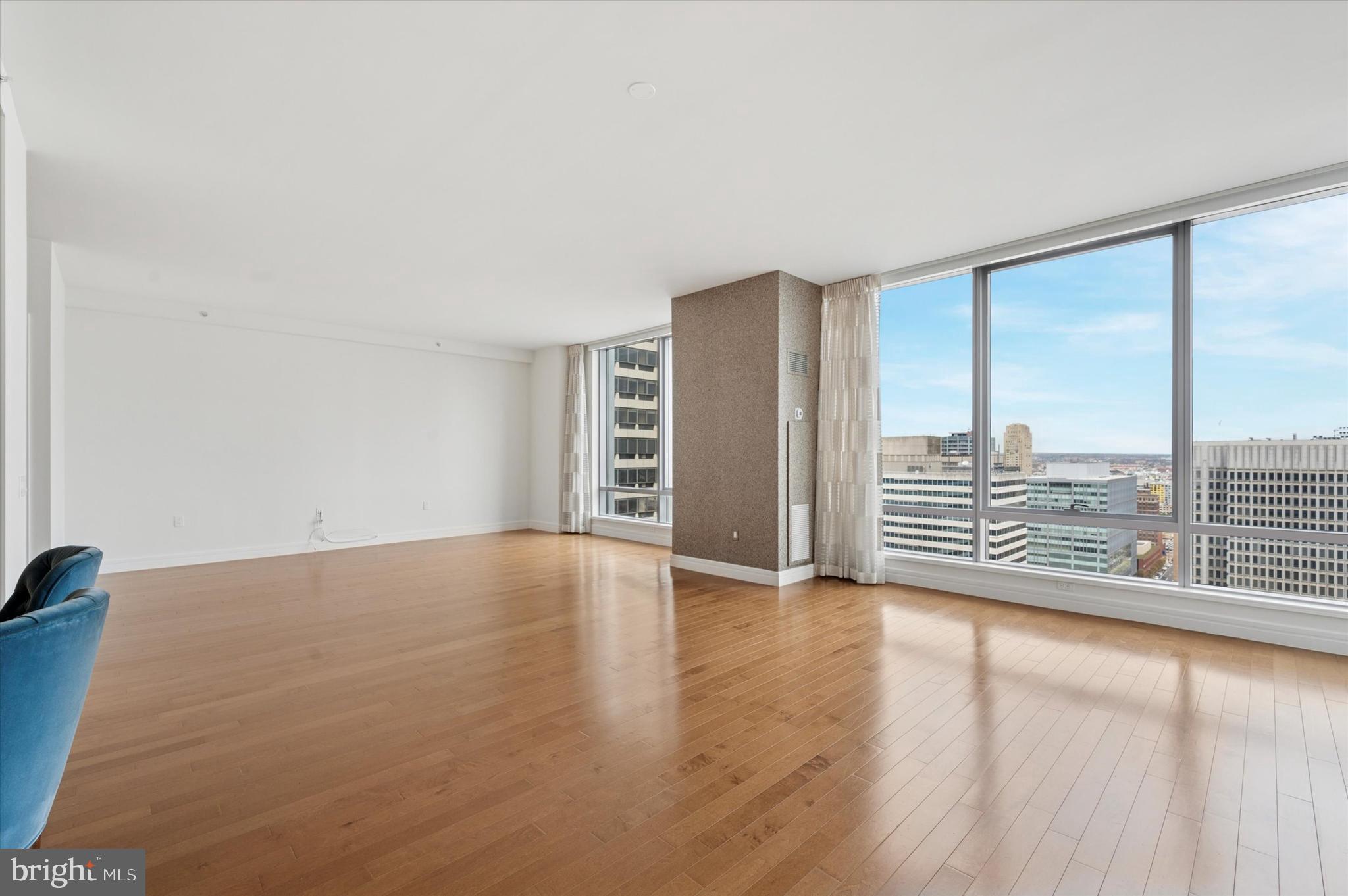 CENTER CITY - Residential