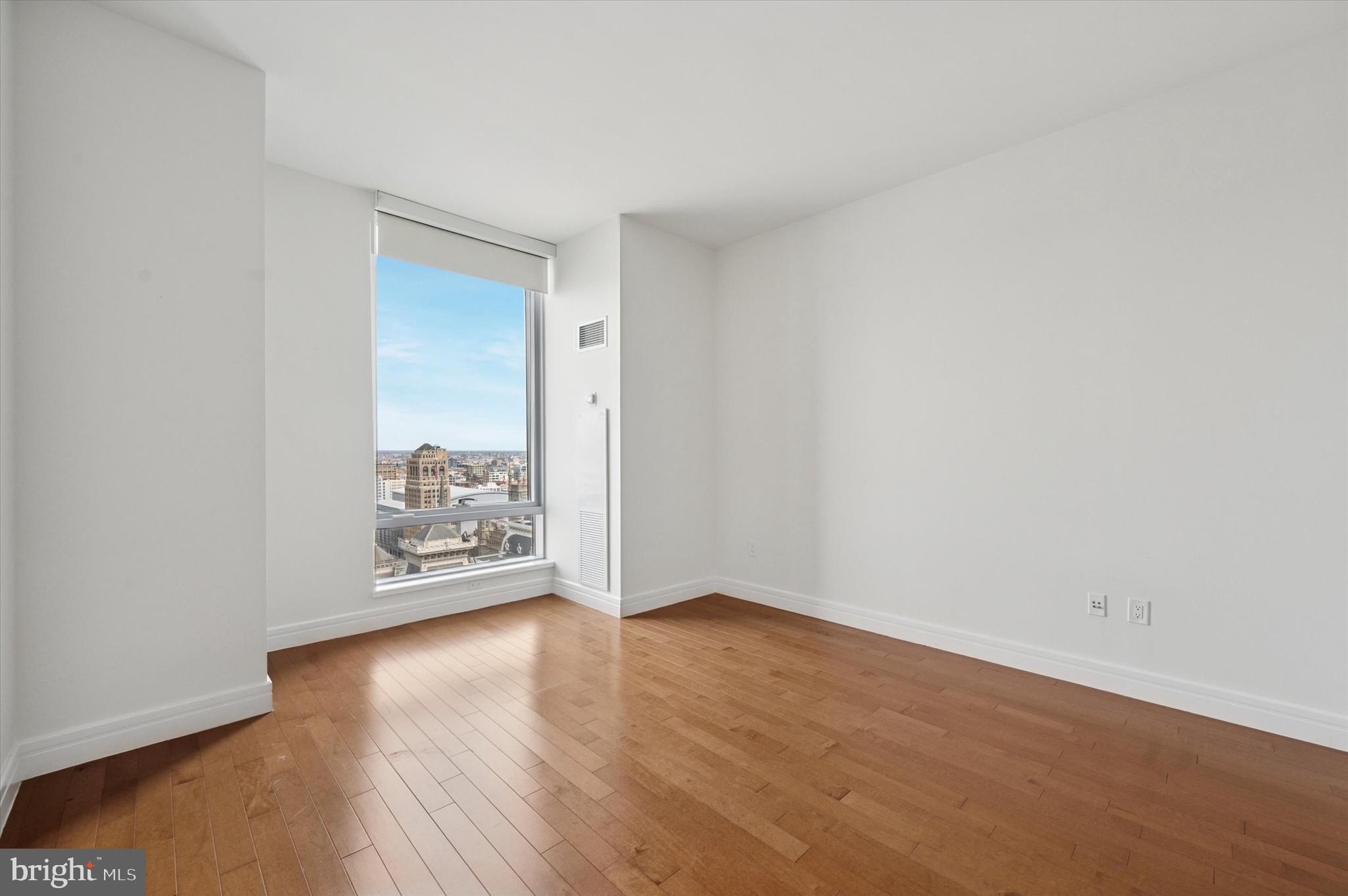 CENTER CITY - Residential