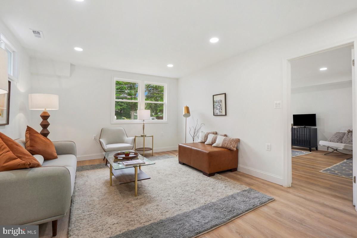 TAKOMA PARK - Residential