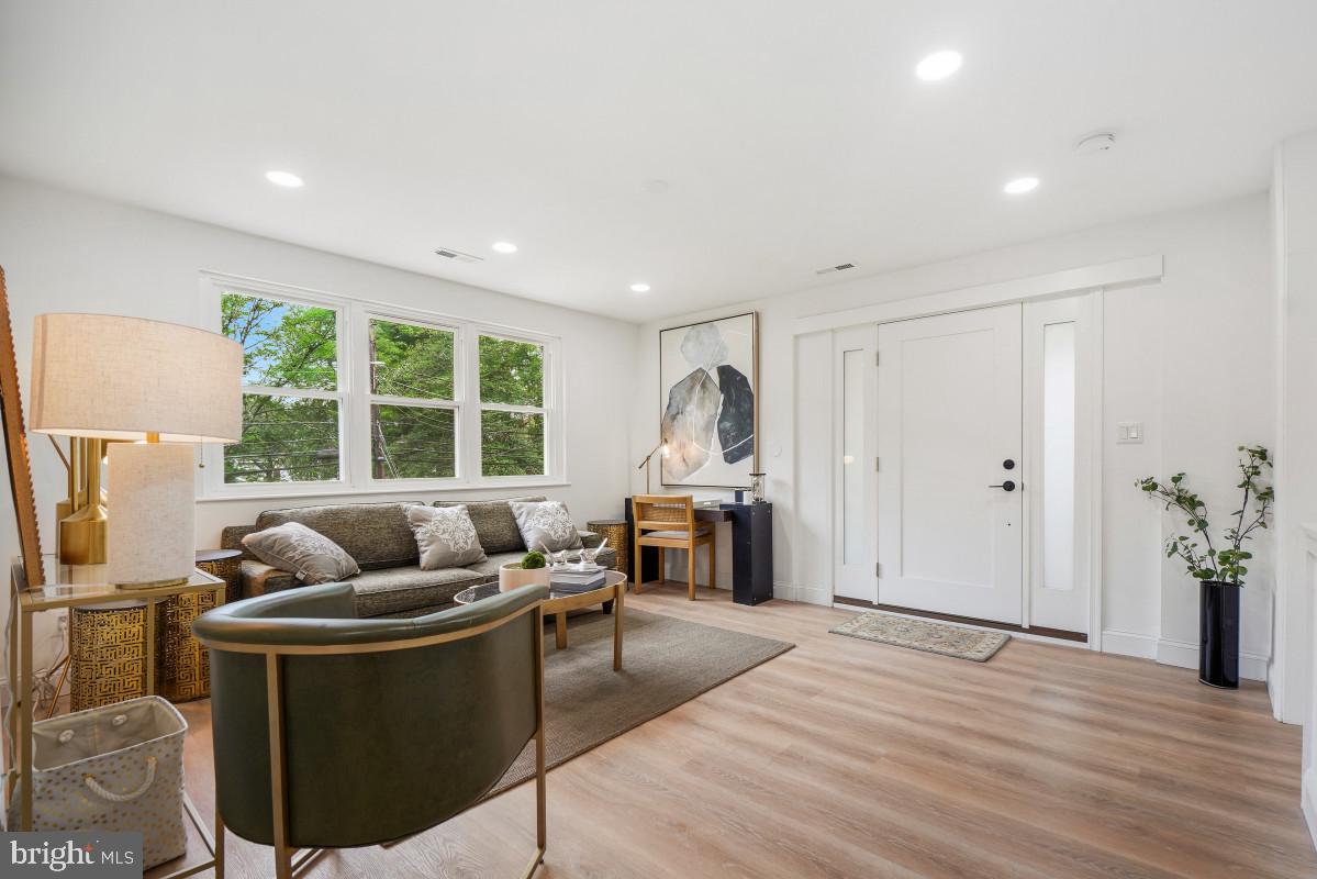 TAKOMA PARK - Residential
