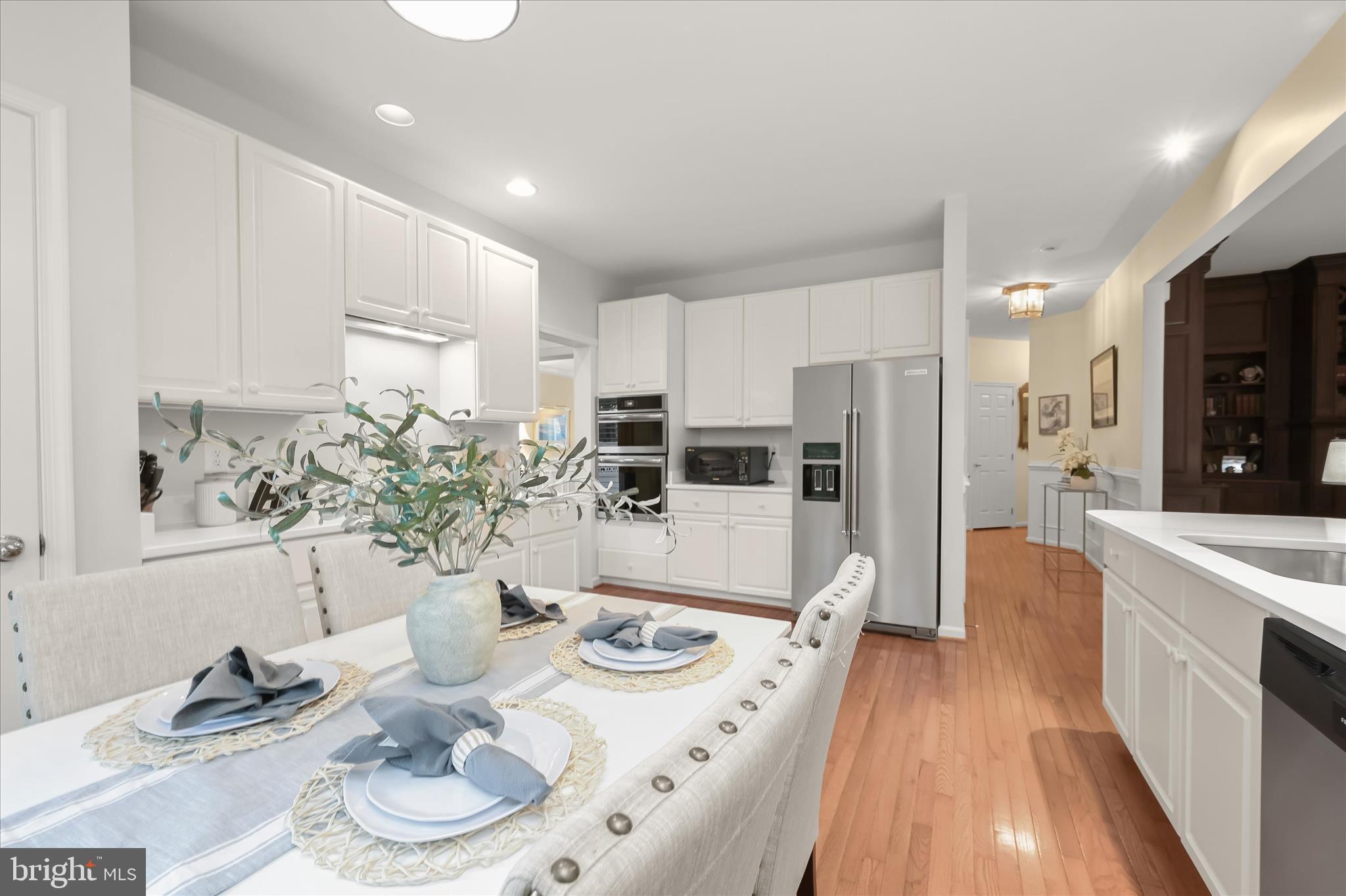 PEBBLE CREEK - Residential