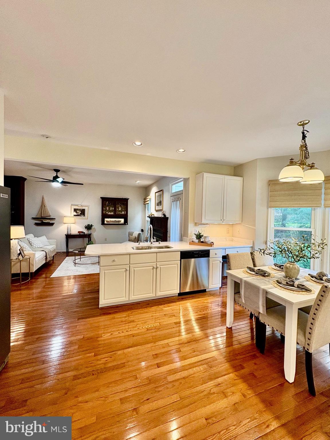 PEBBLE CREEK - Residential