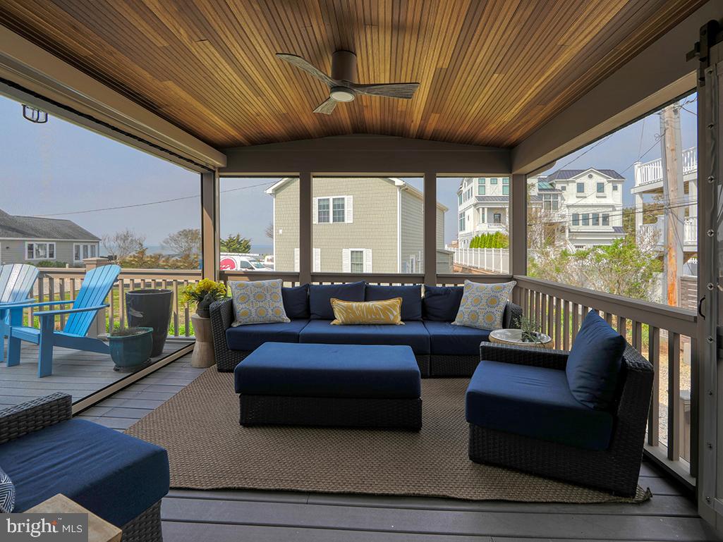 INDIAN BEACH - Residential