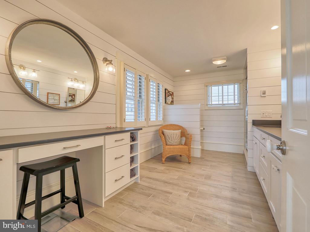 INDIAN BEACH - Residential