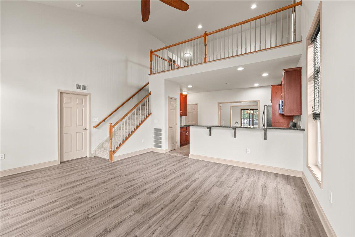 THE ENCLAVE - Residential