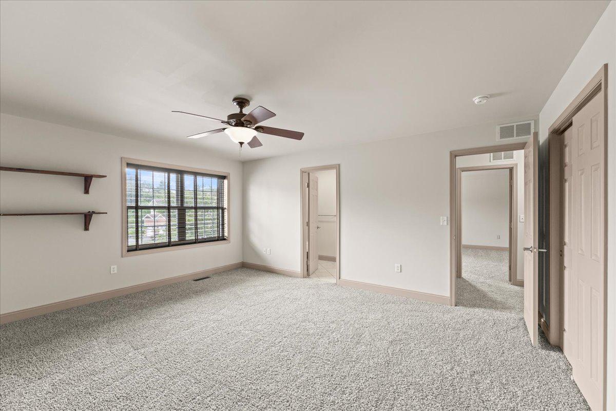 THE ENCLAVE - Residential