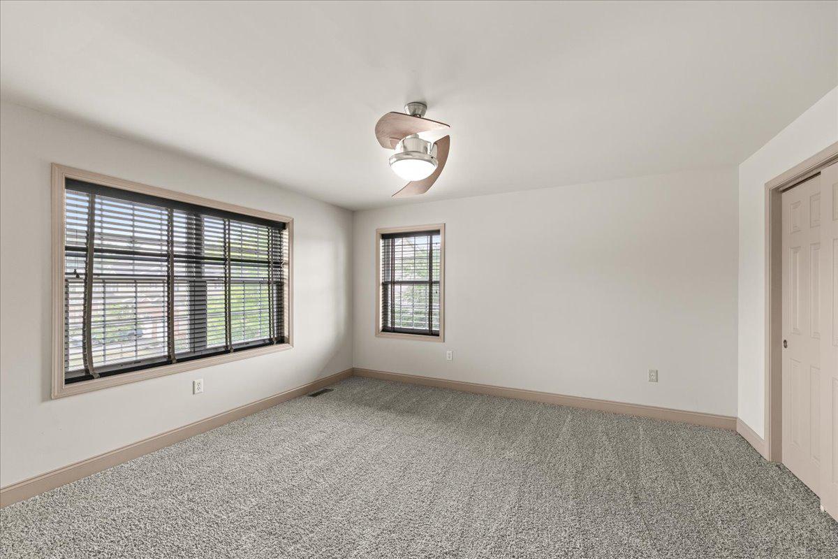 THE ENCLAVE - Residential