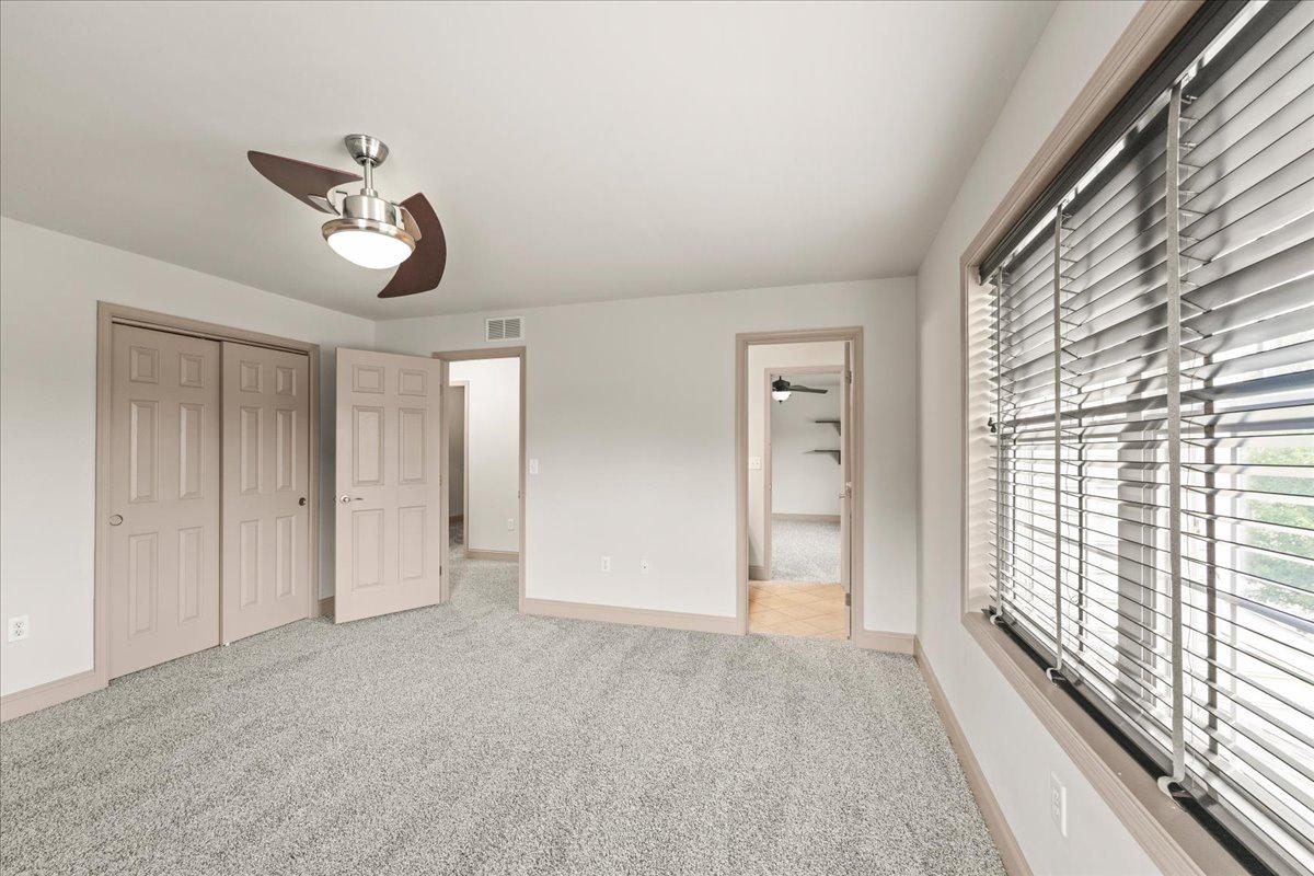 THE ENCLAVE - Residential