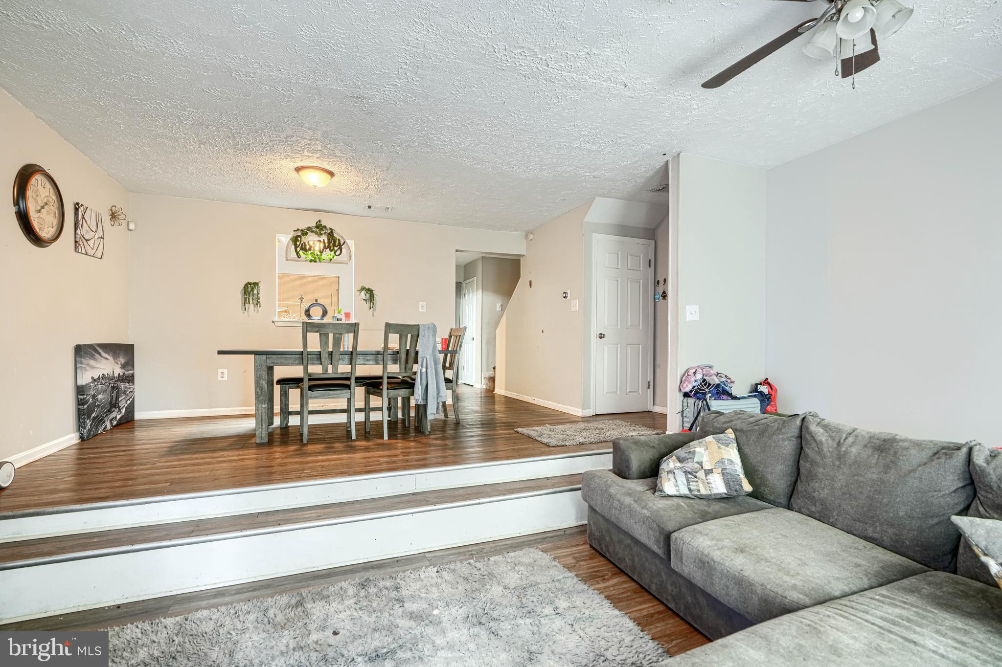 ST CHARLES - Residential