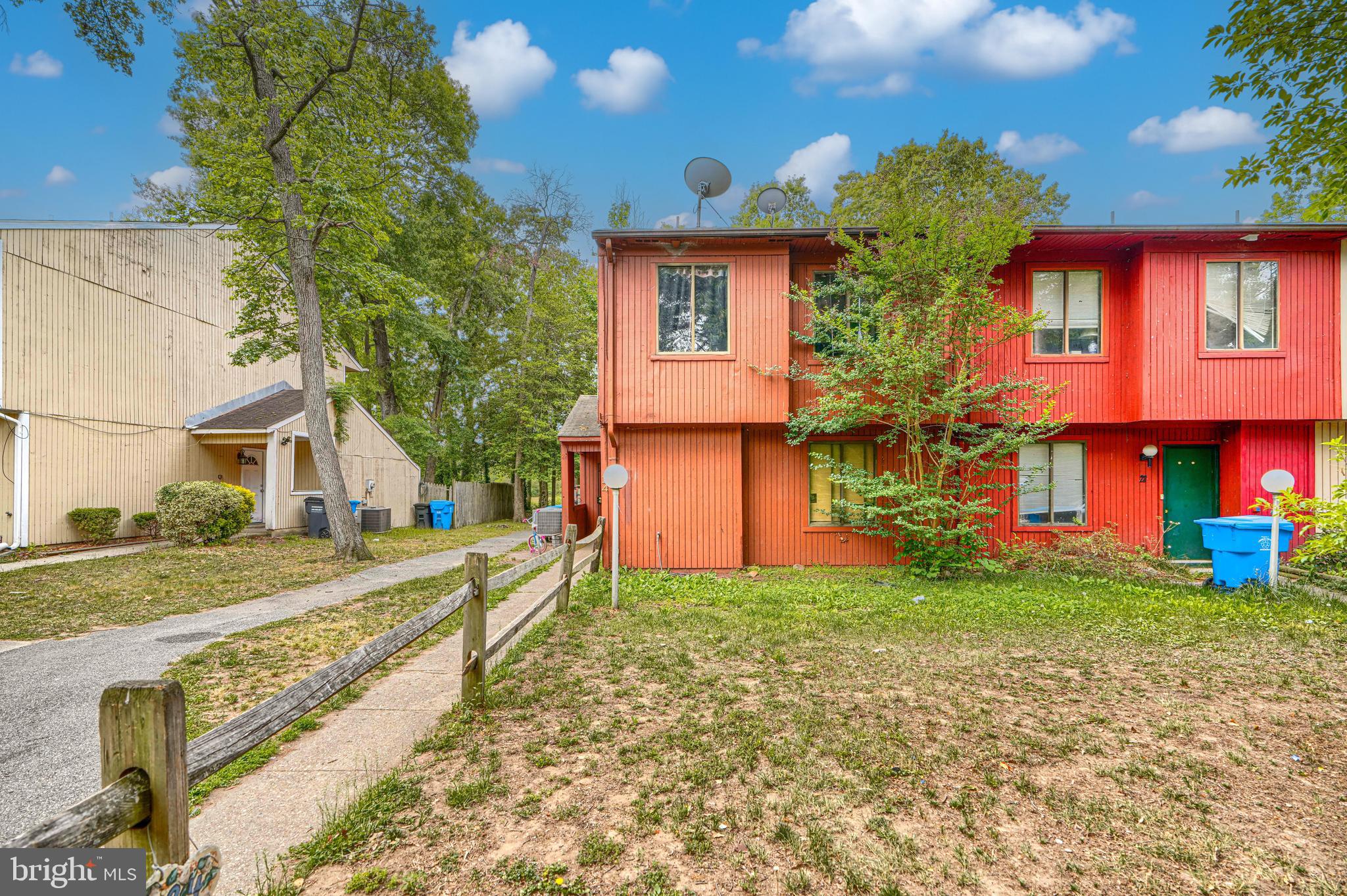 ST CHARLES - Residential