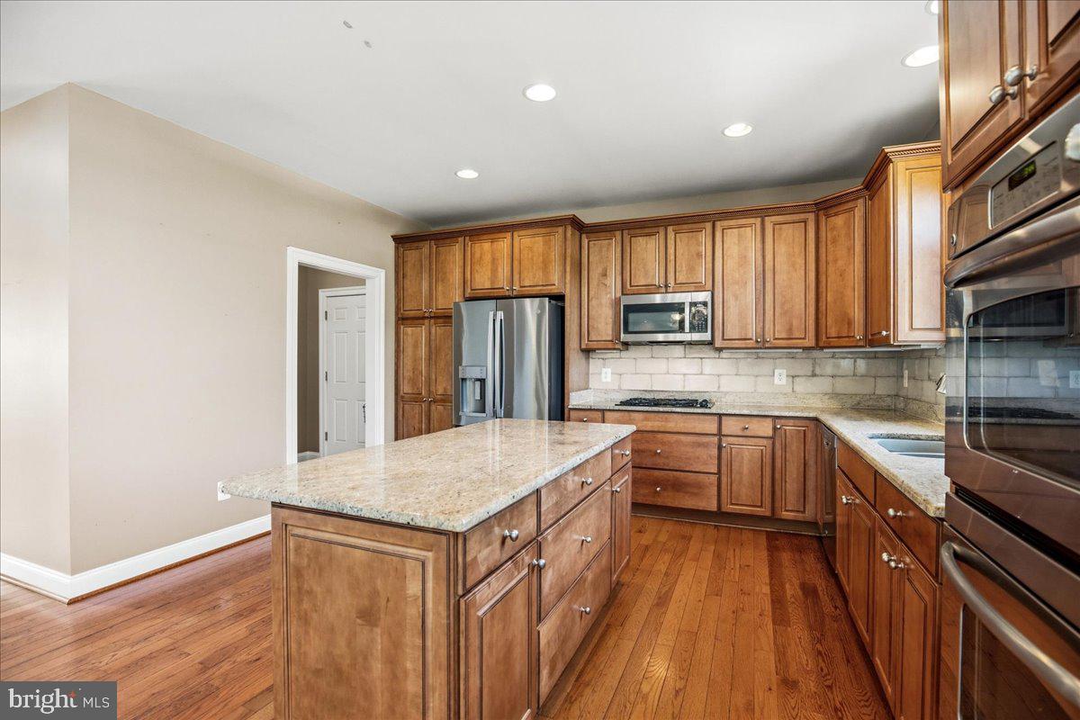 FARMS AT HUNTING CREEK - Residential