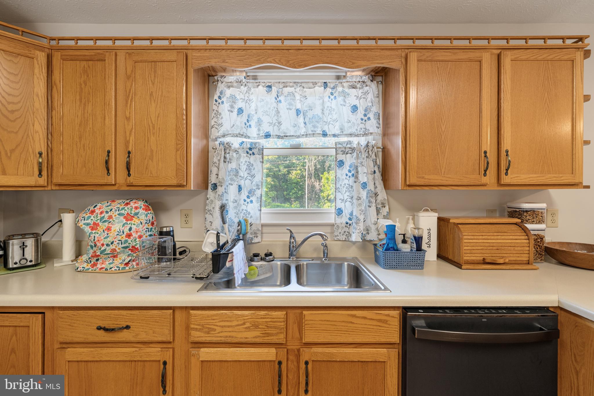 GATEWAY ESTATES - Residential