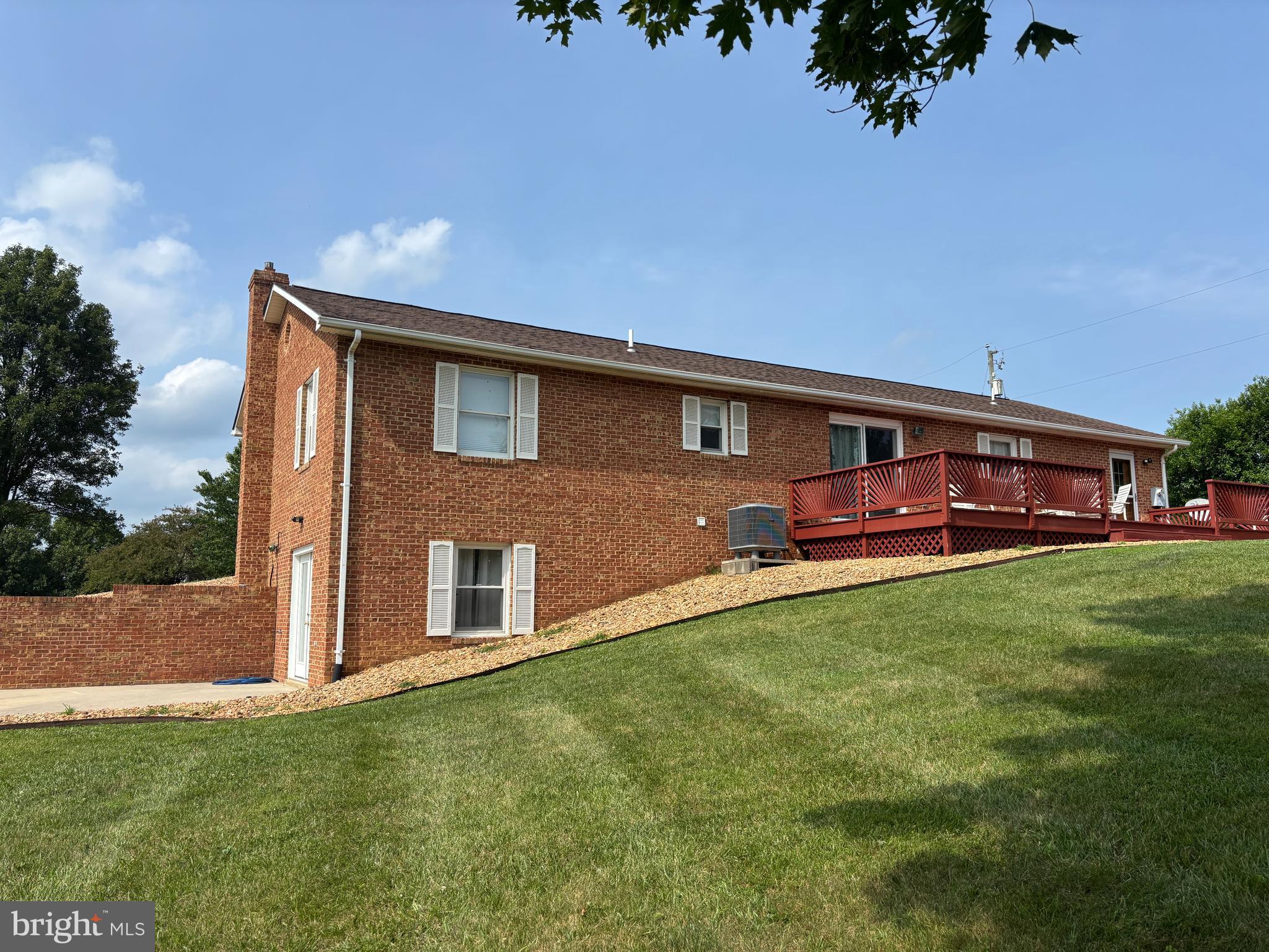 GATEWAY ESTATES - Residential