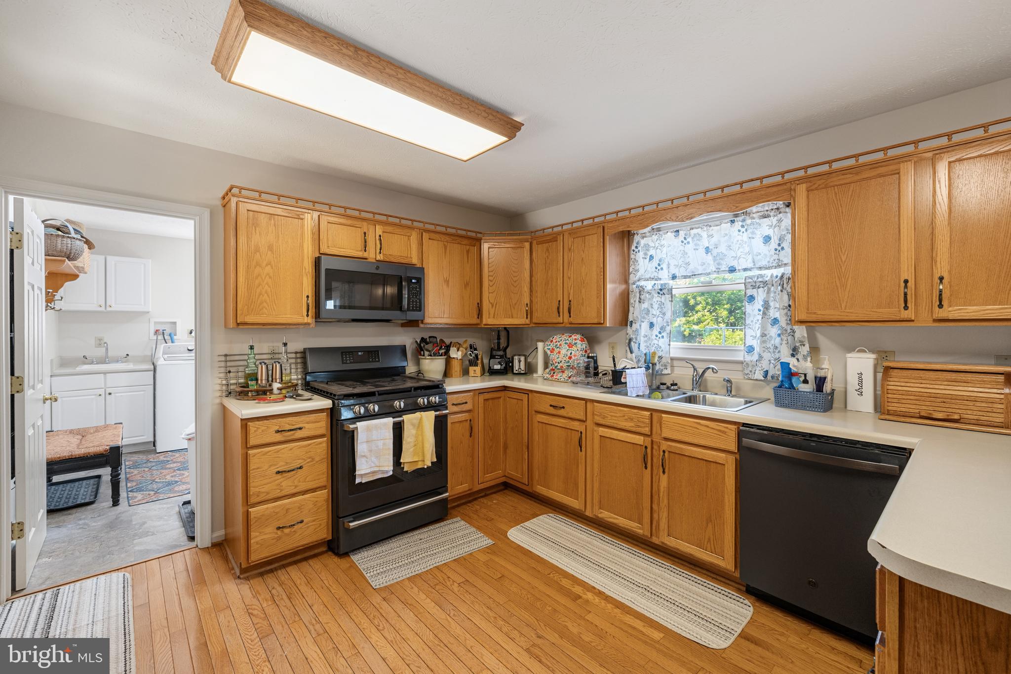GATEWAY ESTATES - Residential