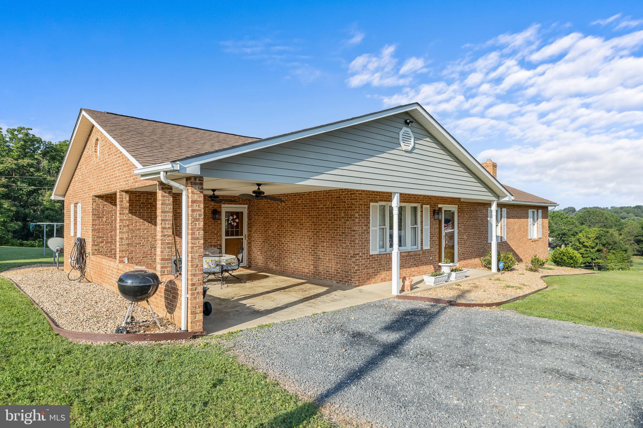 GATEWAY ESTATES - Residential