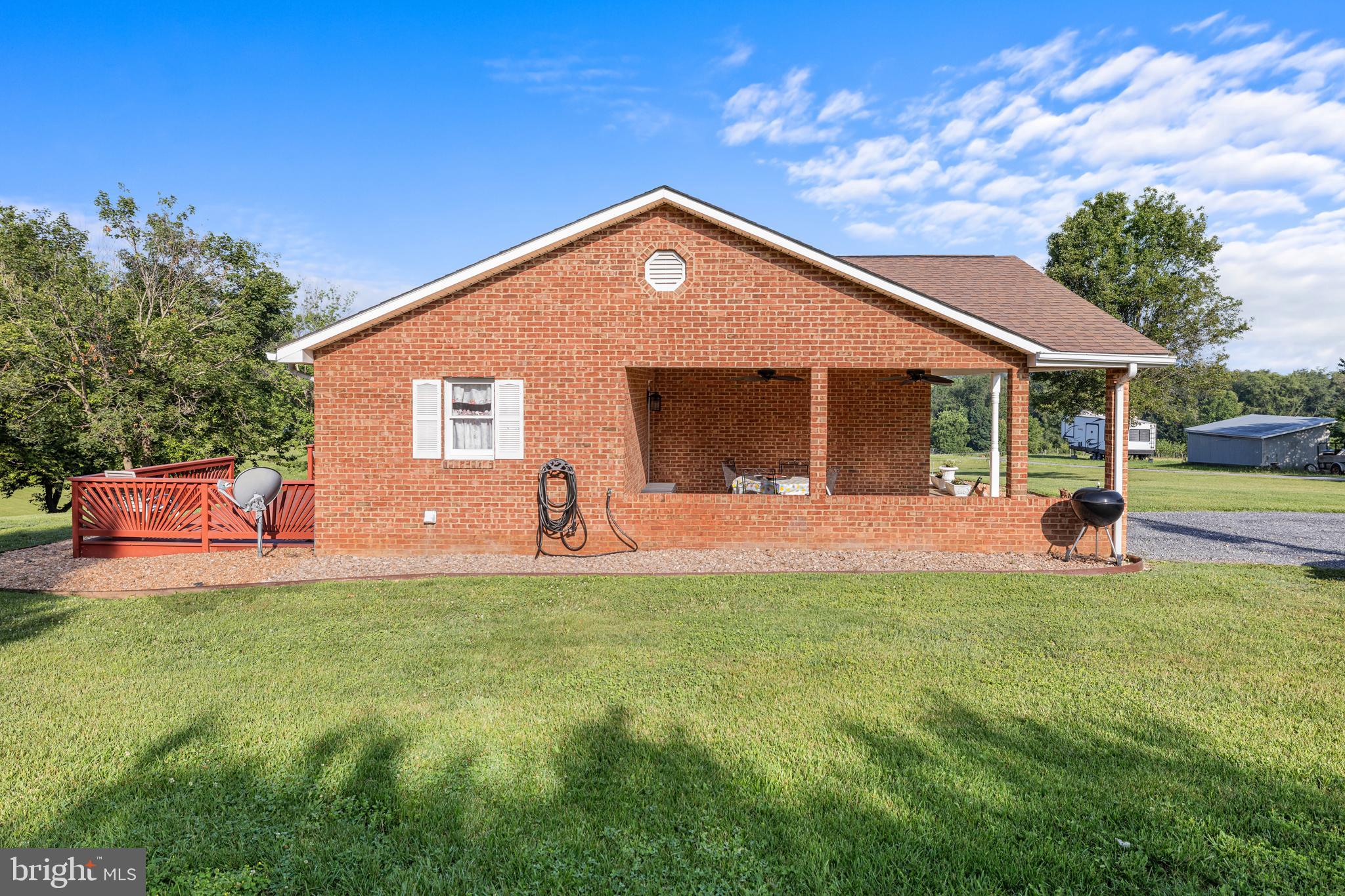 GATEWAY ESTATES - Residential