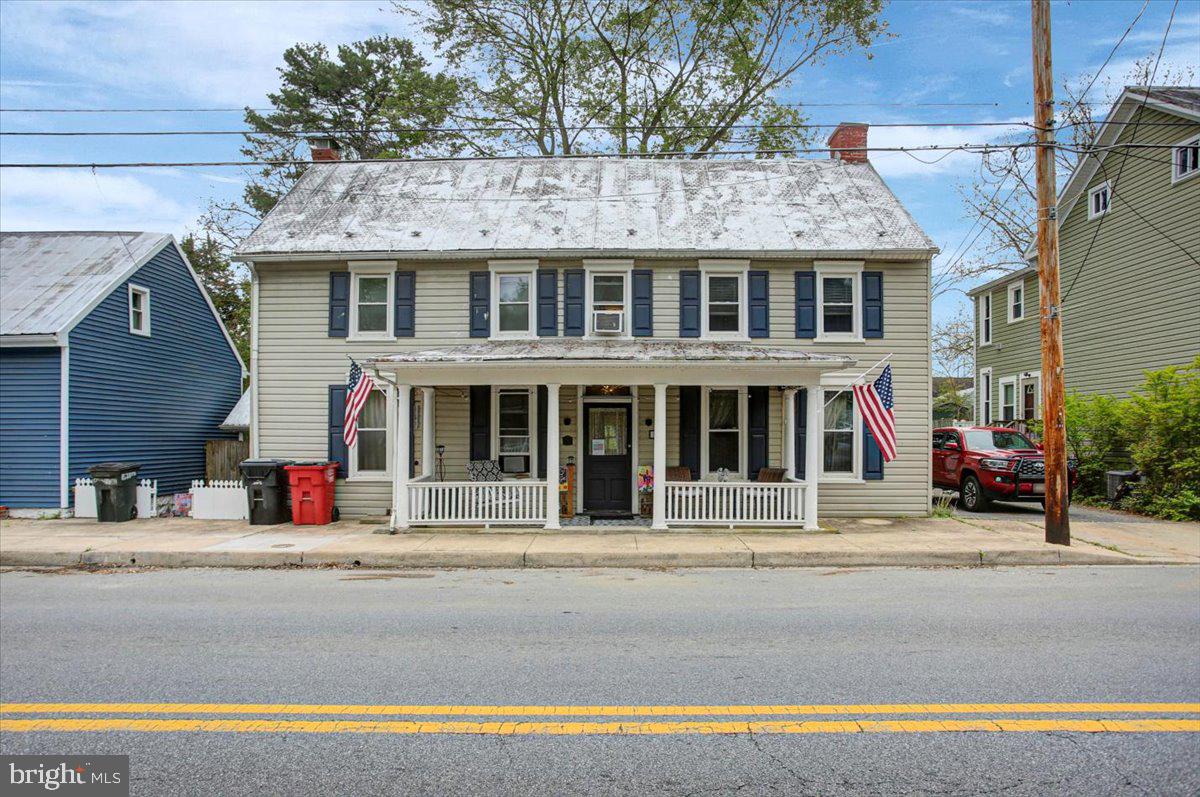 SHARPSBURG - Residential