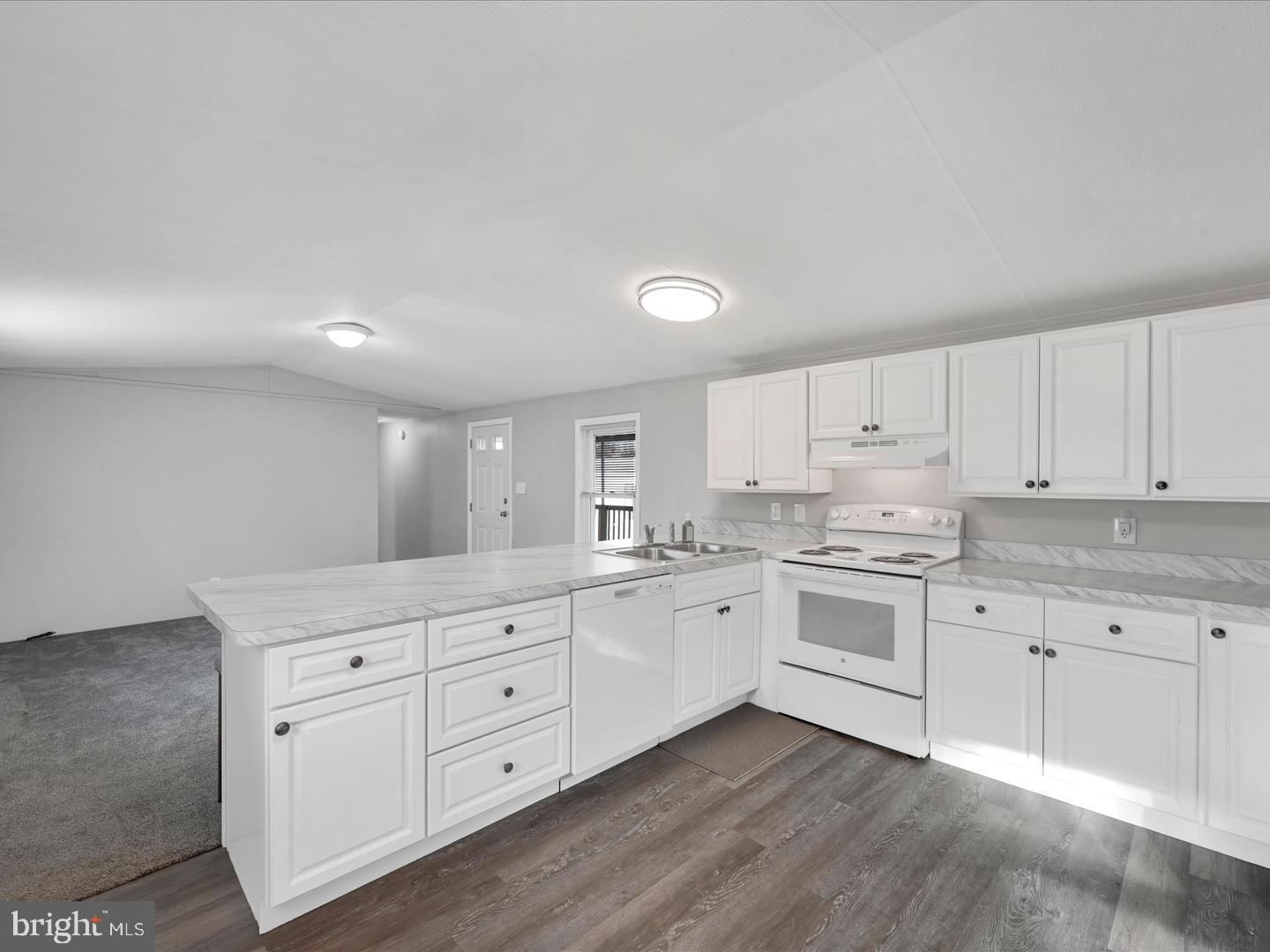 SYCAMORE PARK - Residential