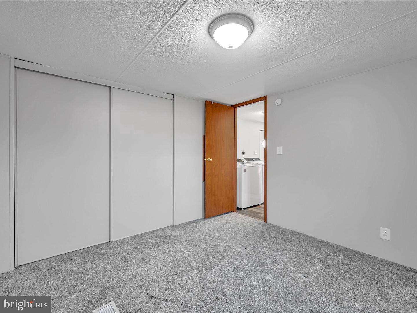 SYCAMORE PARK - Residential