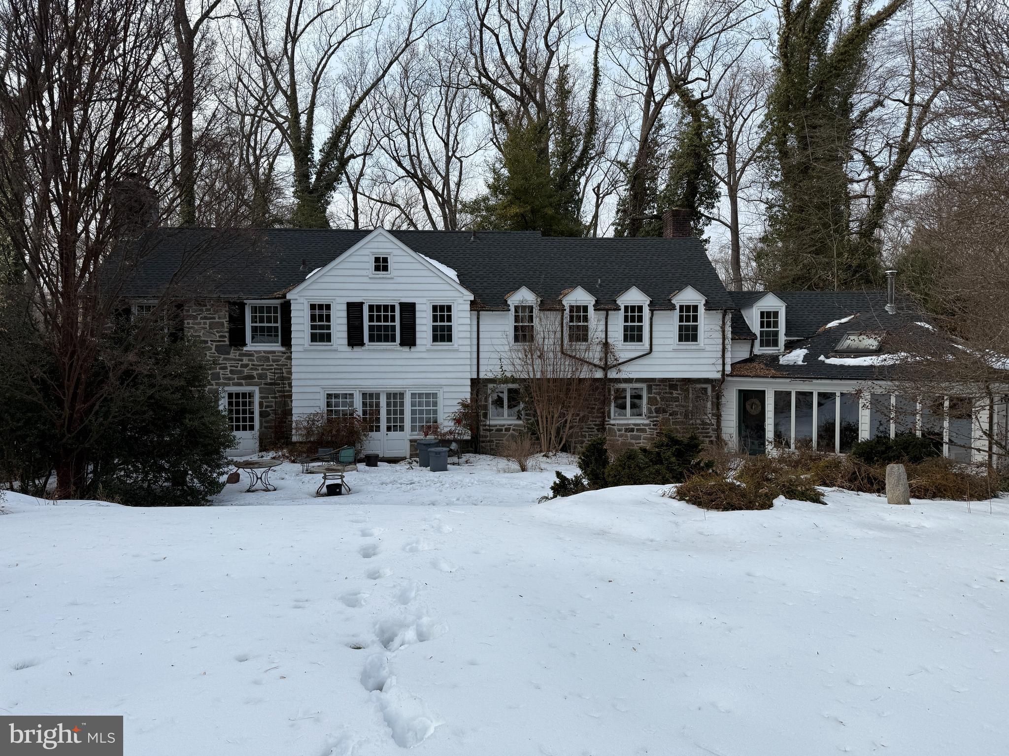 WYNNEWOOD - Residential