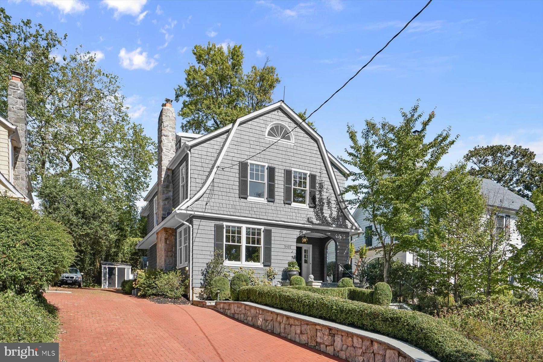 CLEVELAND PARK - Residential