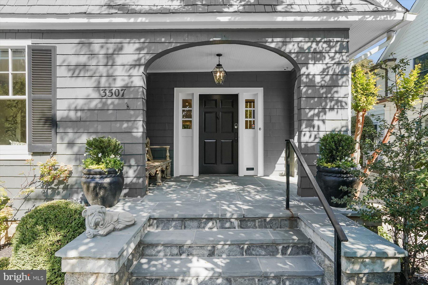 CLEVELAND PARK - Residential