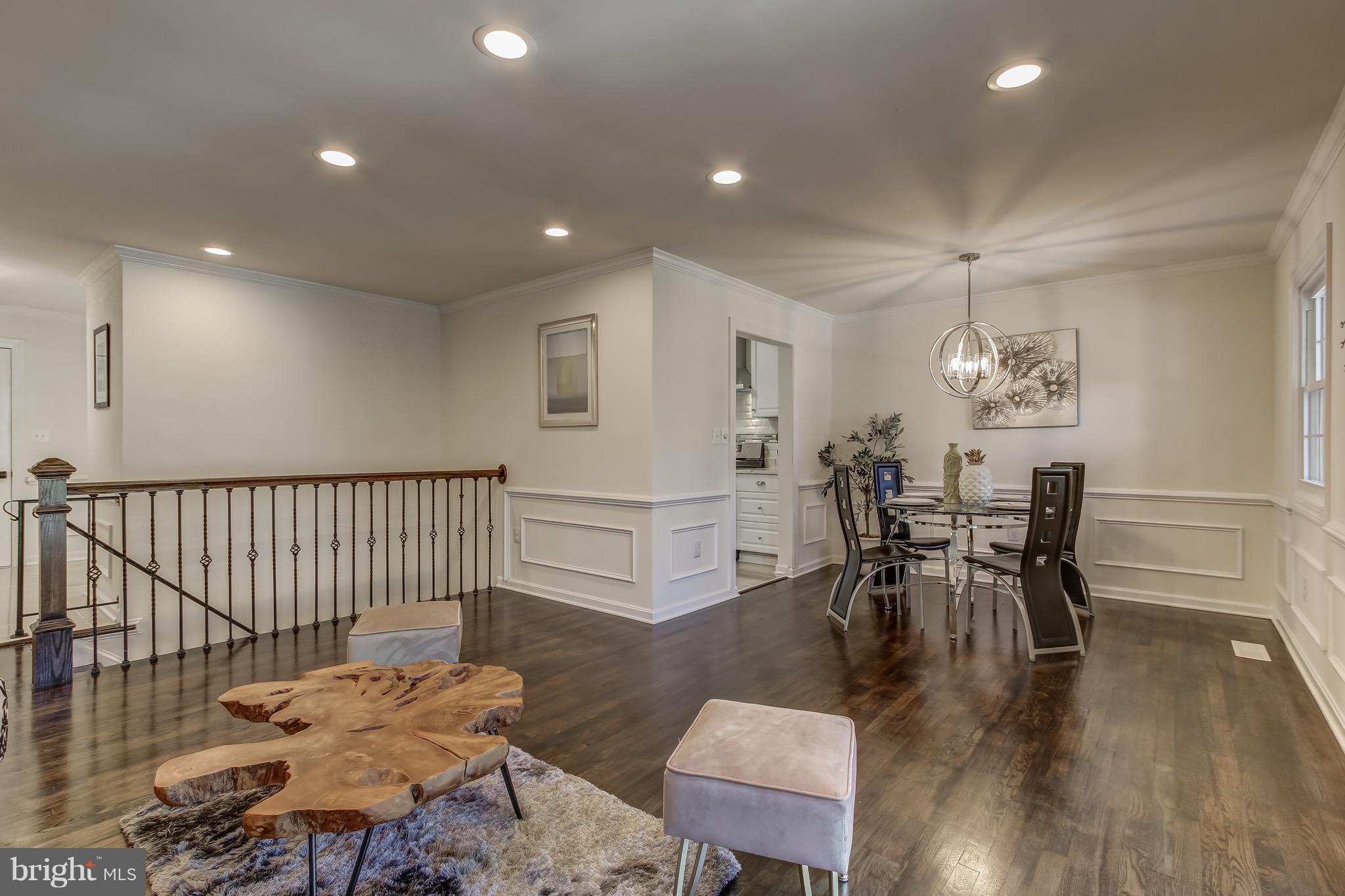 DIAMOND COURTS - Residential Lease