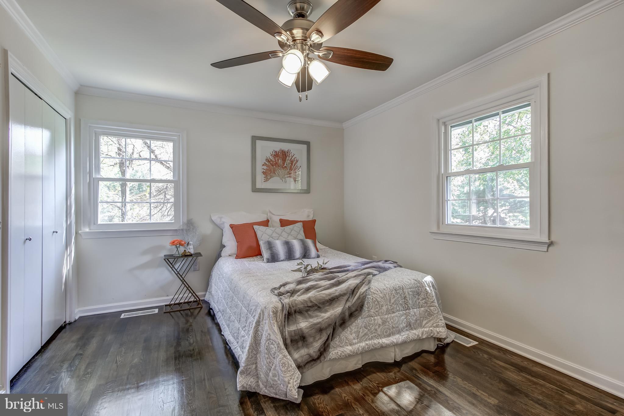 DIAMOND COURTS - Residential Lease