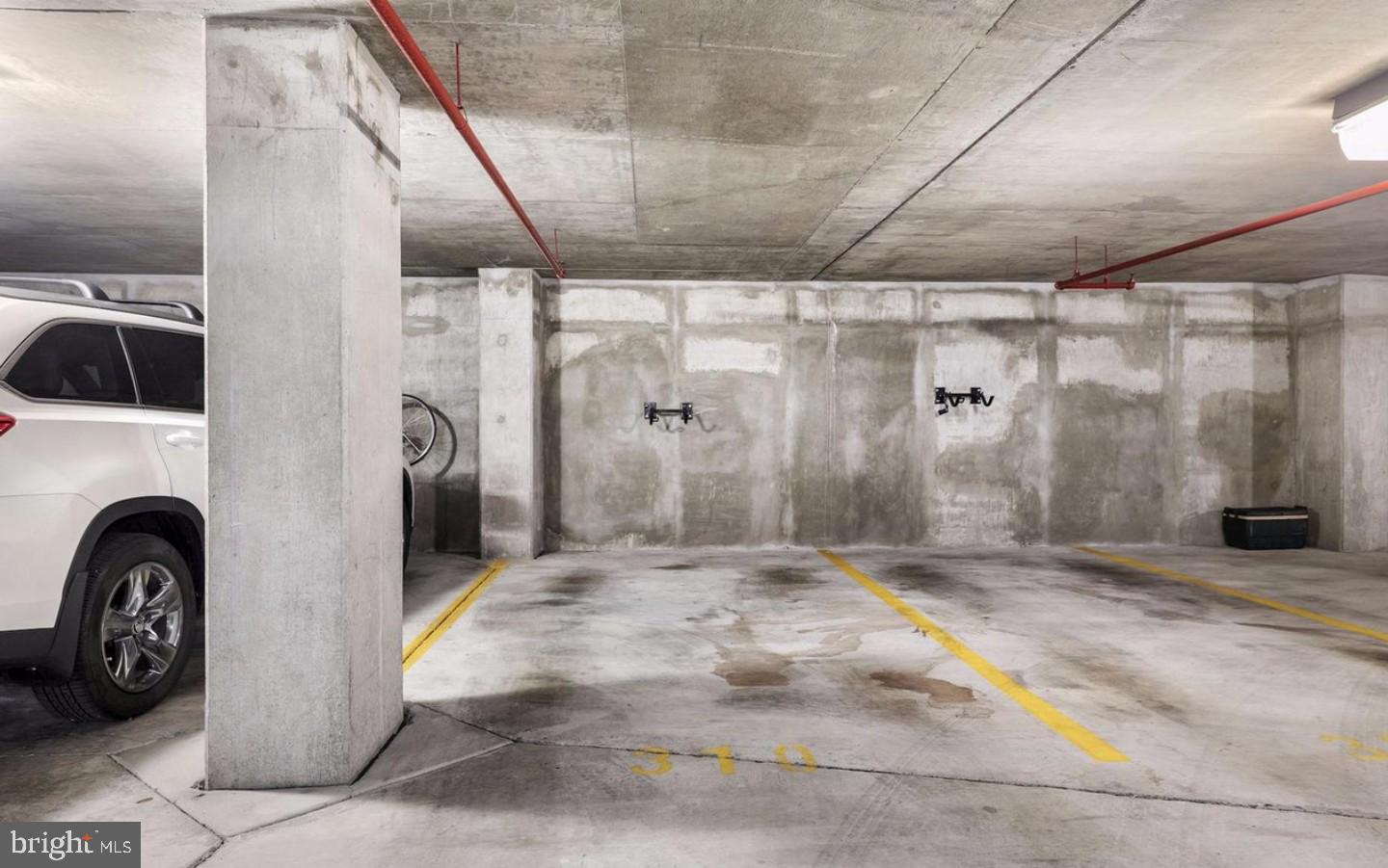 CRESCENT PLAZA - Residential