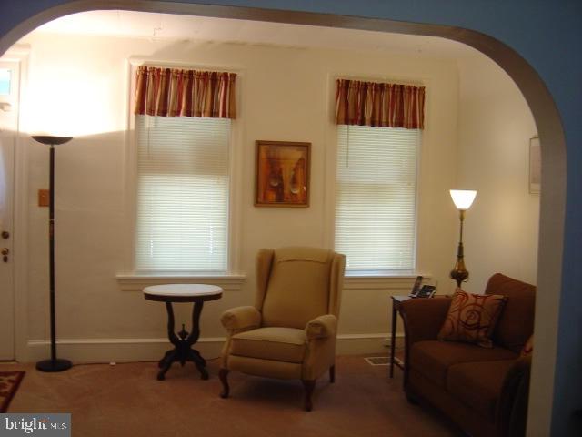 8TH WARD - Residential