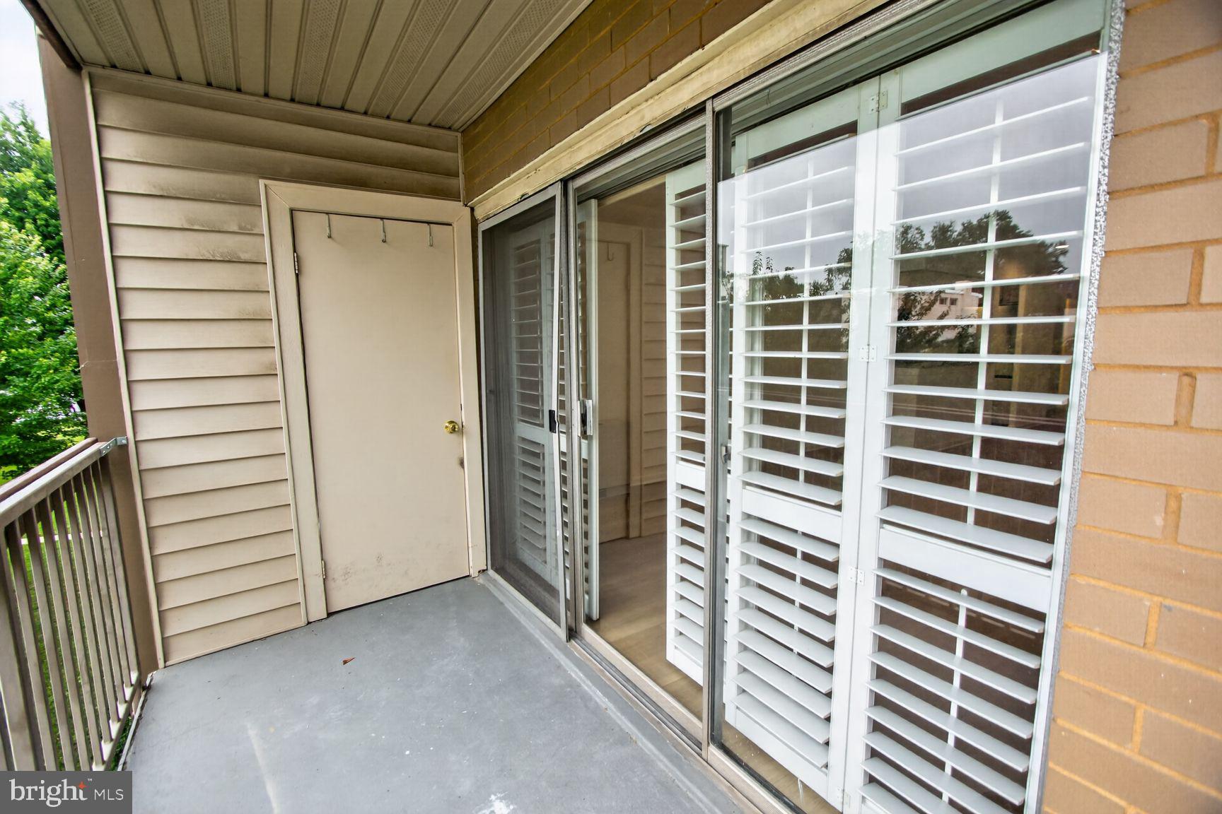 WEST SPRING - Residential