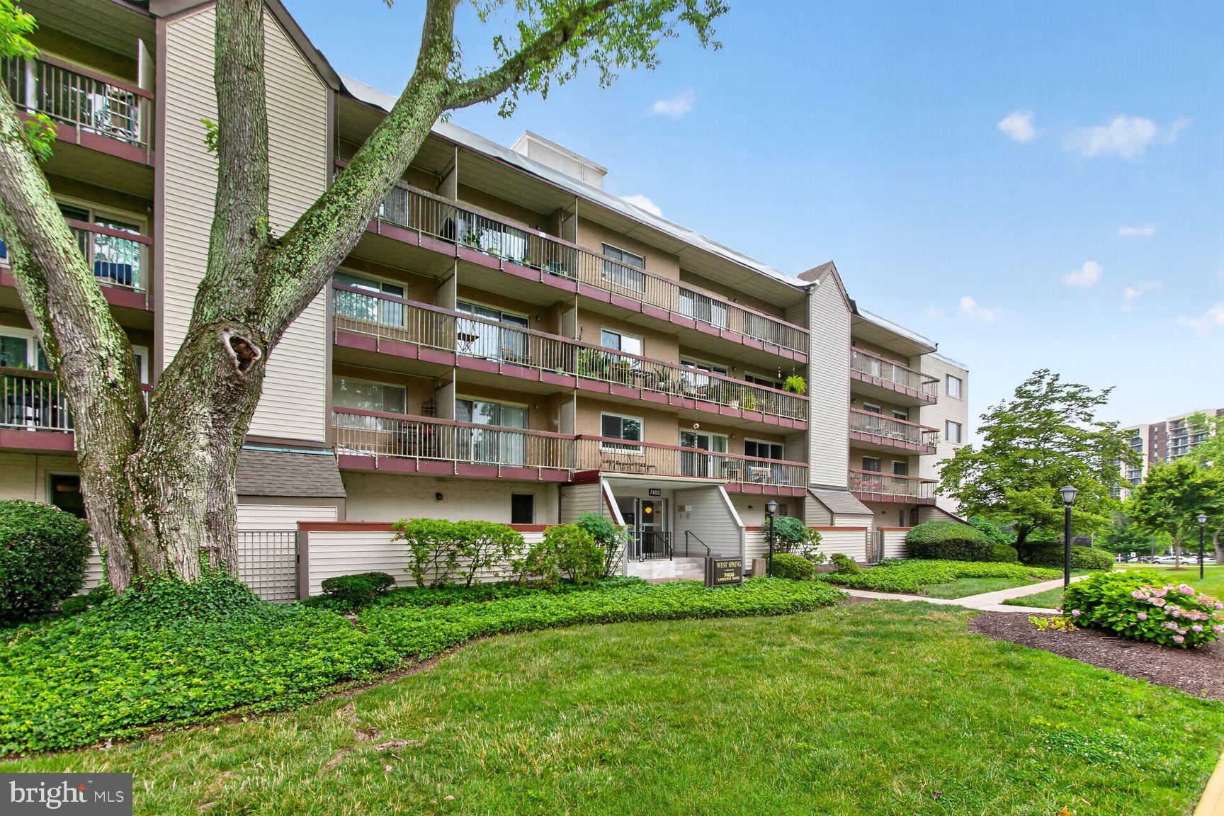 WEST SPRING - Residential