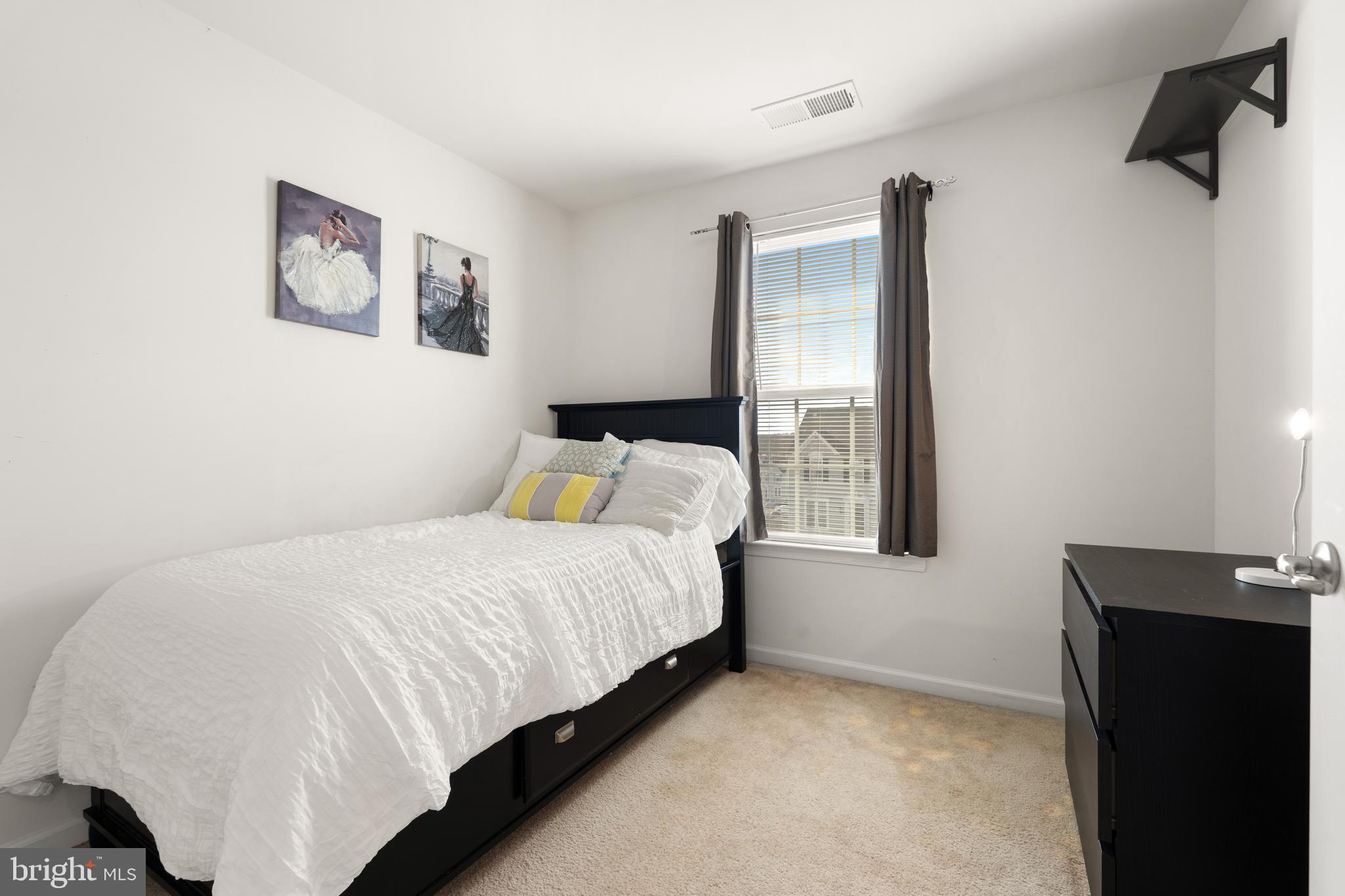 POTOMAC STATION - Residential