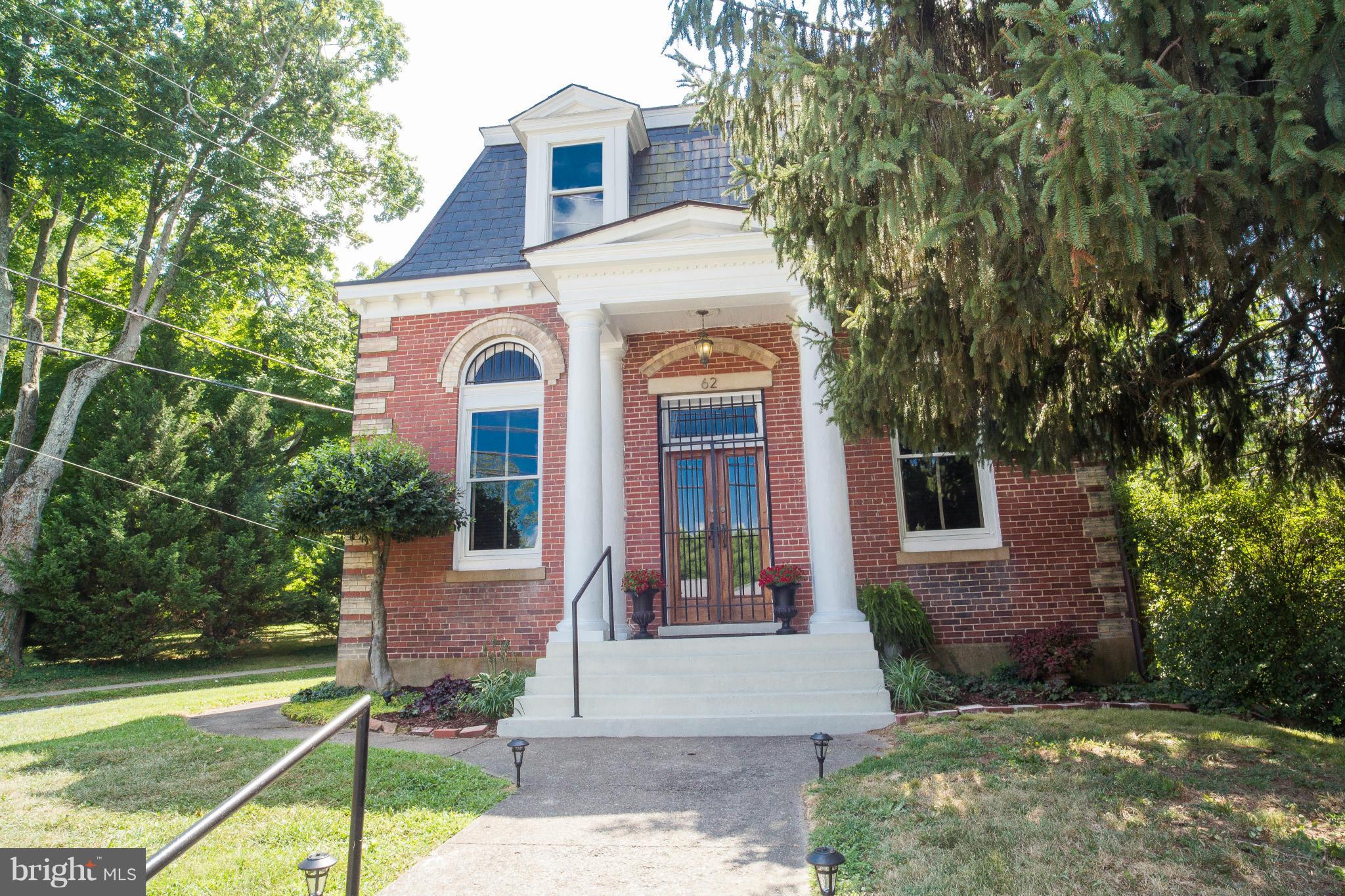 TOWN OF HAMILTON - Residential