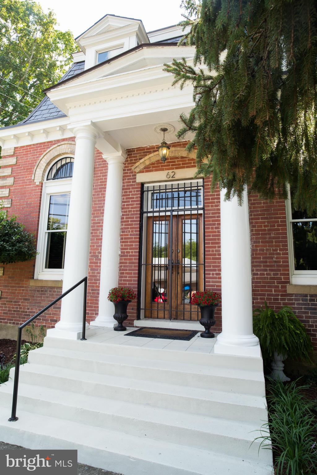 TOWN OF HAMILTON - Residential