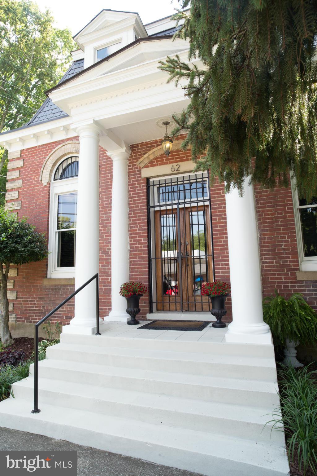 TOWN OF HAMILTON - Residential