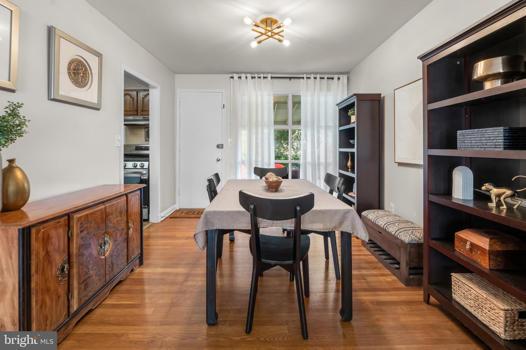 LYNNE ACRES - Residential