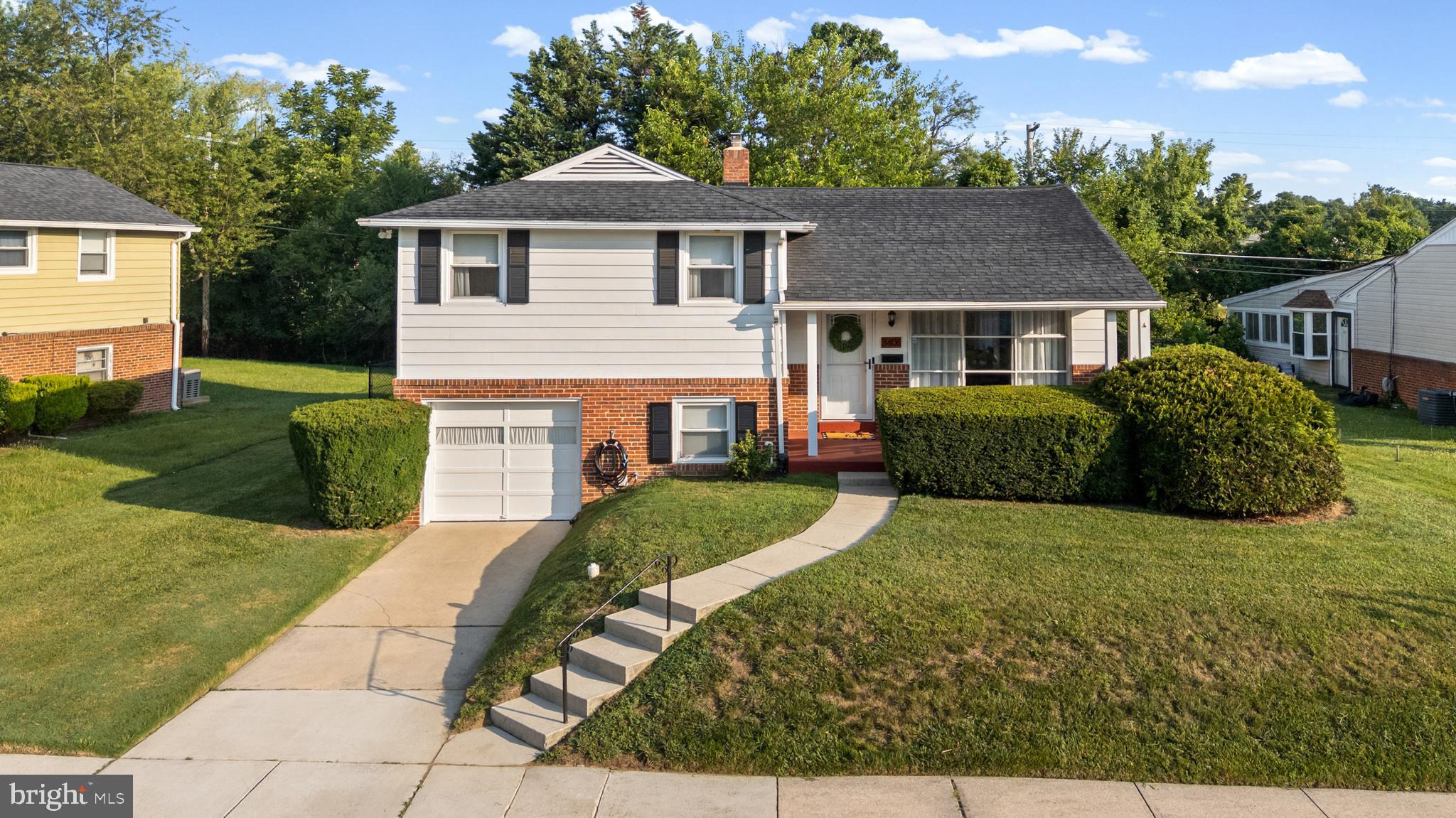 LYNNE ACRES - Residential