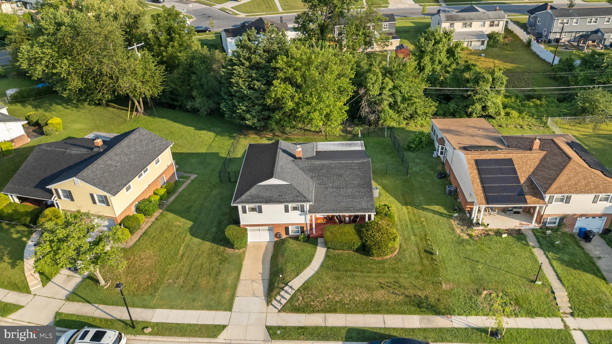 LYNNE ACRES - Residential