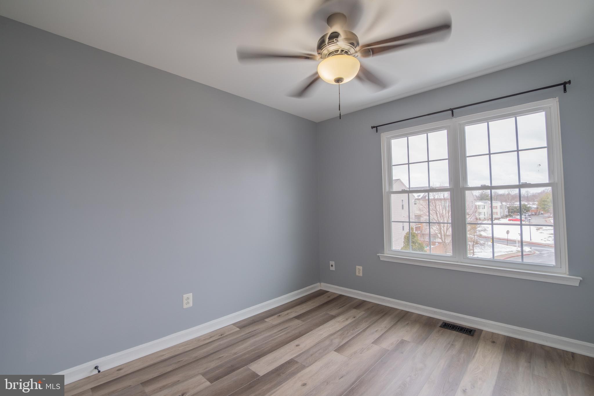 ANNAPOLIS WALK - Residential