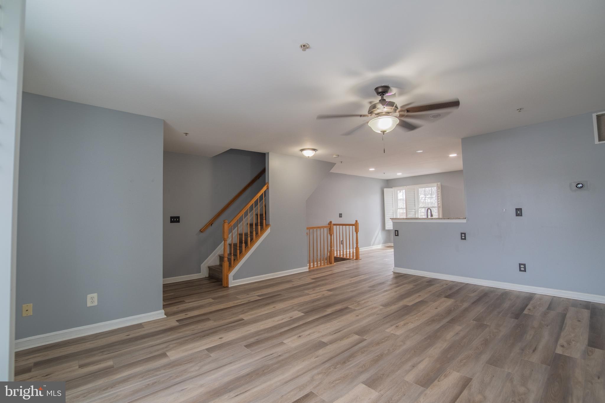 ANNAPOLIS WALK - Residential