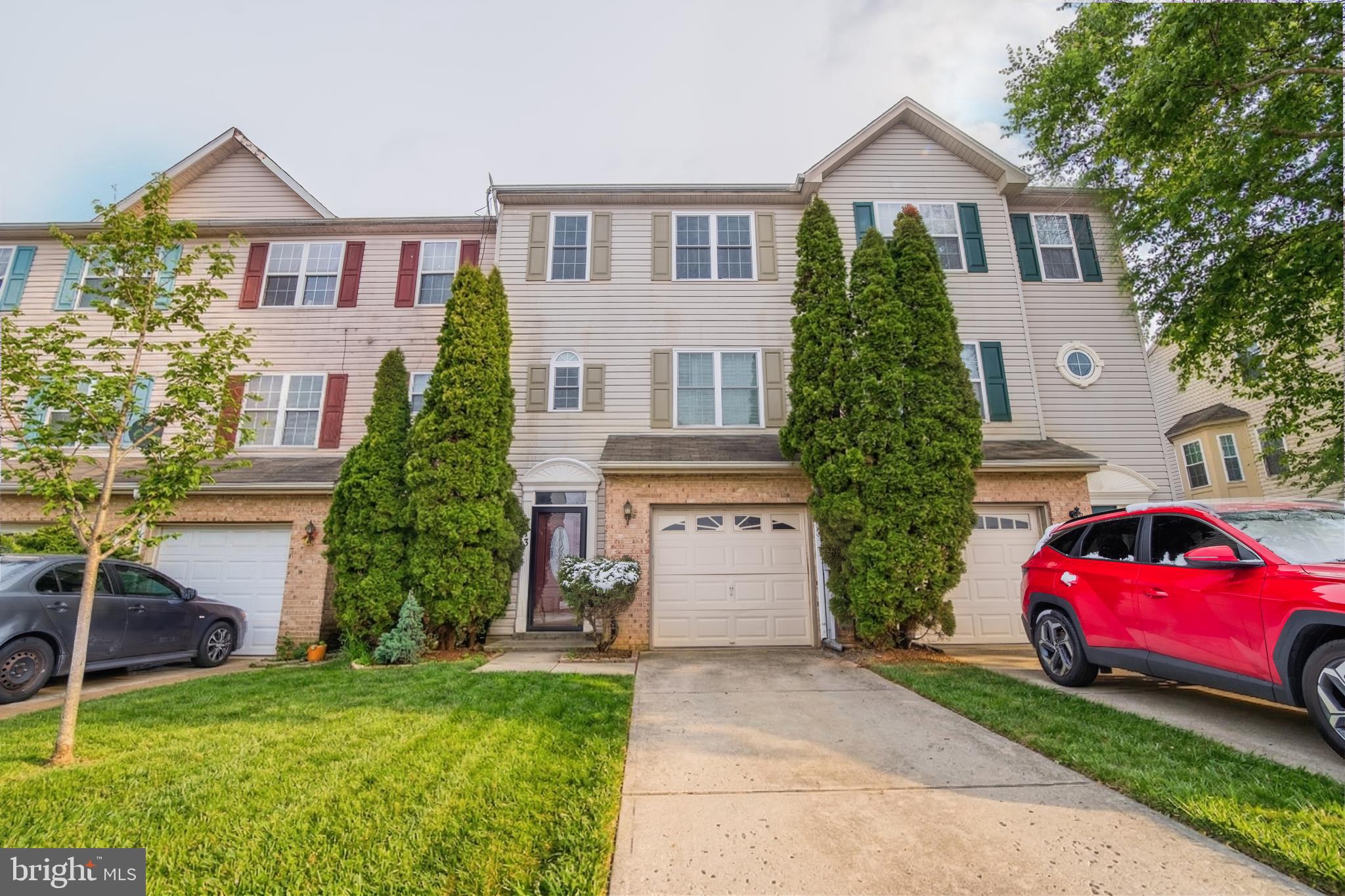 Welcome to 113 Brightwater Dr. located in the Annapolis Walk  community. This townhome was thoughtfully updated and renovated from top to bottom in 2022. 

**Replacement upgrades include Roof, HVAC System, Water Heater, Bathrooms, Kitchen Appliances, Electric Car Charger, Washer/Dryer, Windows with  High End Shutters and Flooring.**

This home is truly ready for you to move in and enjoy everything Annapolis has to offer! The three level home offers 4 bedrooms, 2 full bathrooms, 1 half bathroom, a multi-purpose walkout basement providing plenty of space for both everyday living and remote work.

Outside, the fully fenced backyard with a six foot privacy wood fence provides a private outdoor space for relaxing or entertaining.

Conveniently located in Annapolis with easy access to shopping, dining, and commuter routes. Don't miss out on your new remodeled home!!