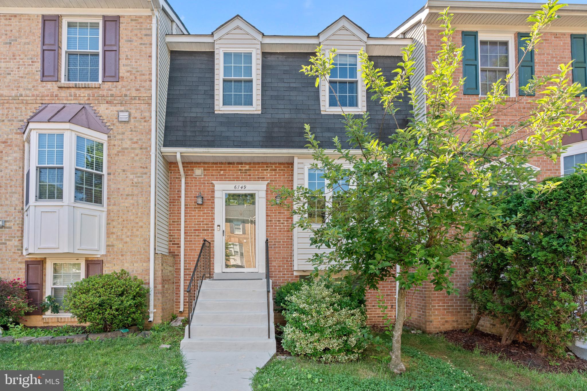 MOUNT AIR - Residential