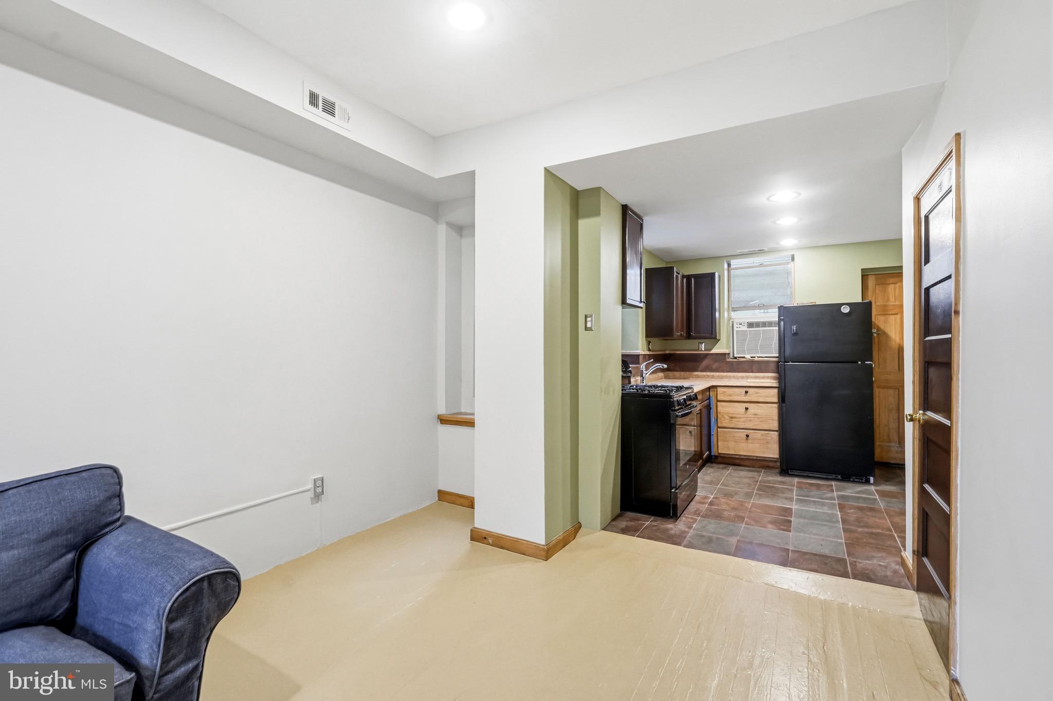 KENSINGTON - Residential